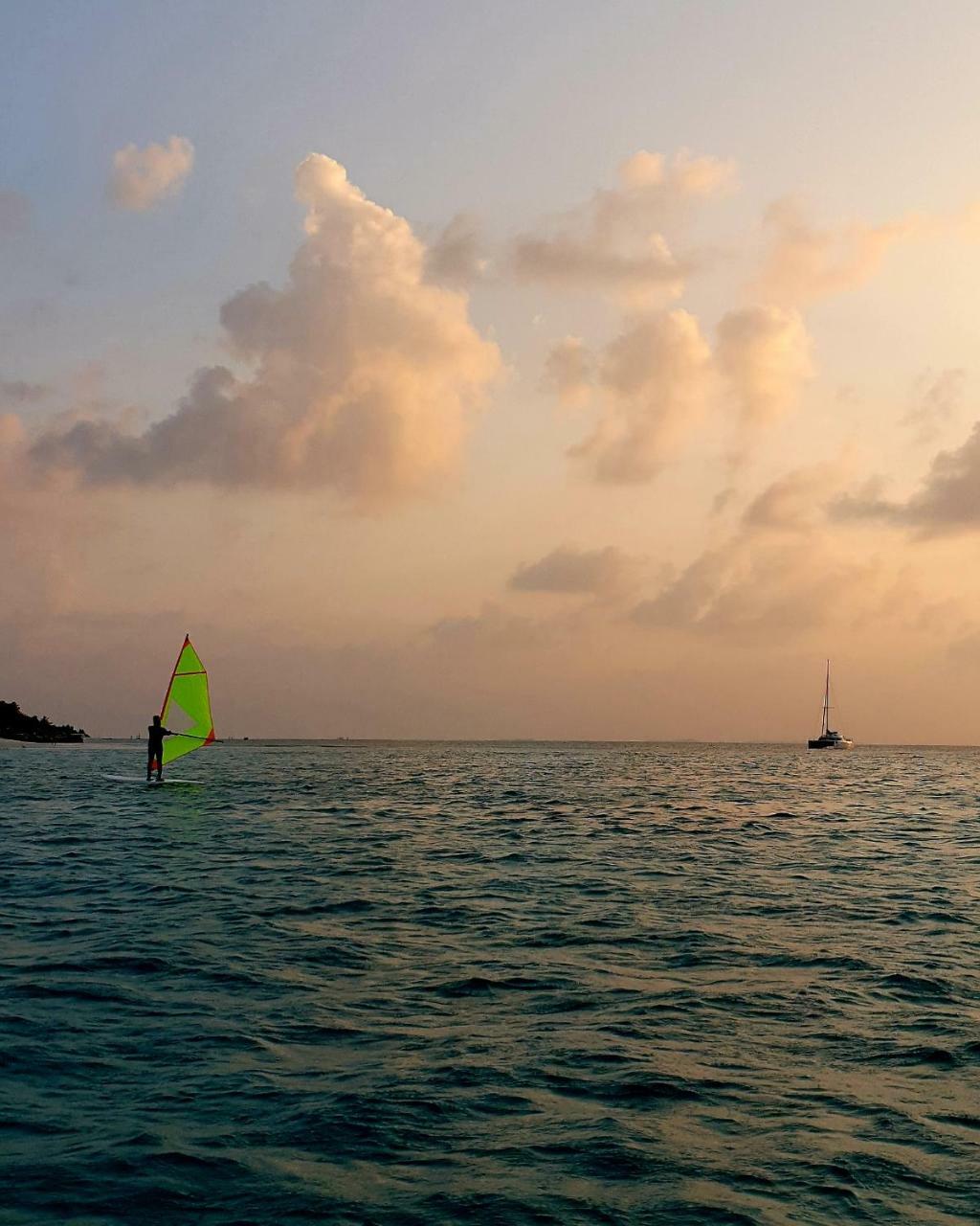 Portia Hotel&Spa Dhiffushi Exteriér fotografie