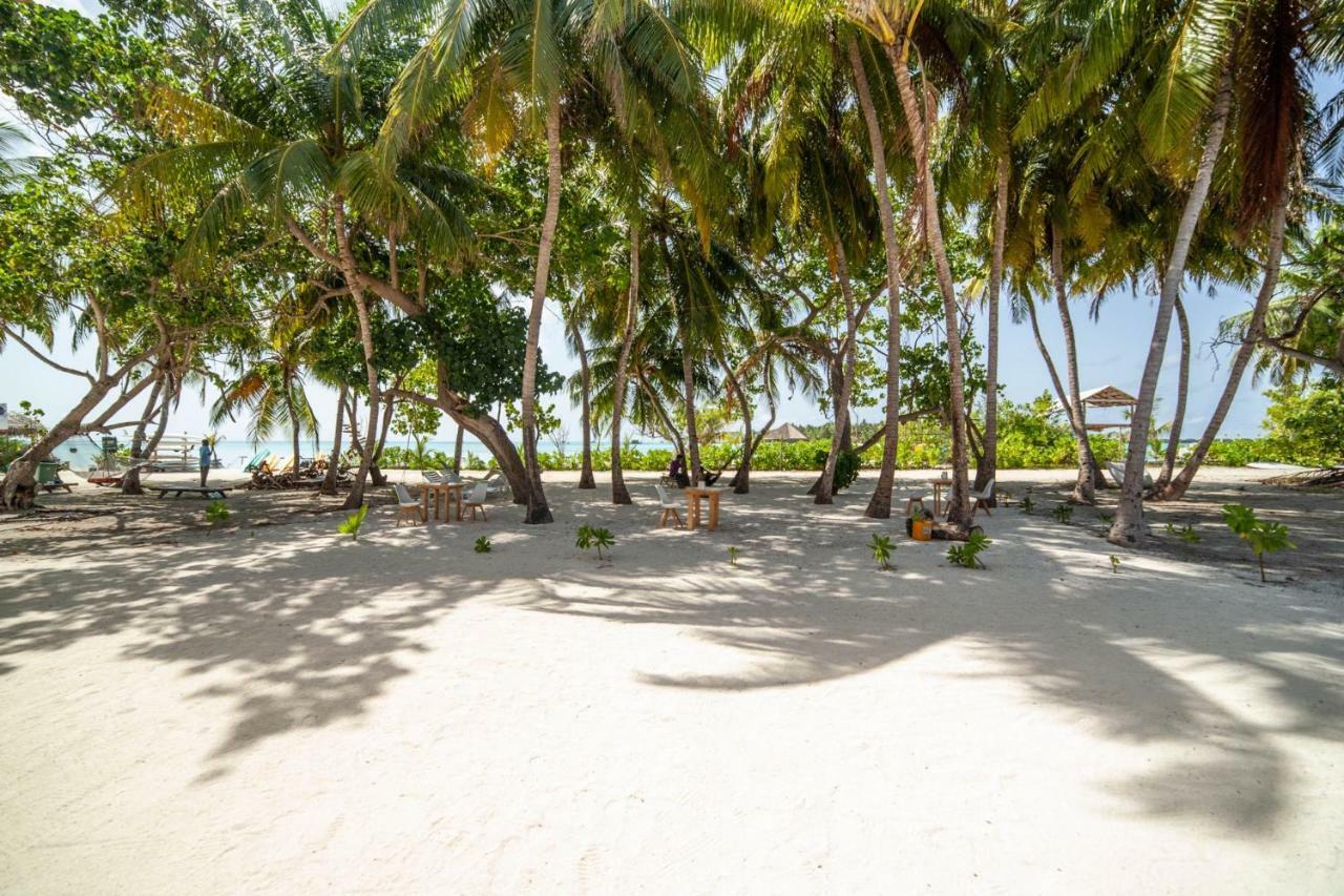 Portia Hotel&Spa Dhiffushi Exteriér fotografie